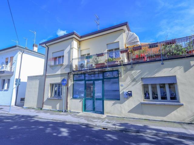 Ufficio in vendita di 88 m²