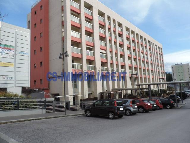 Ufficio in vendita di 88 m²