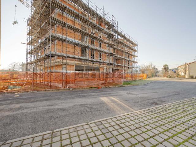 Ufficio in vendita di 88 m² in Via Bonaventura da Peraga, 11