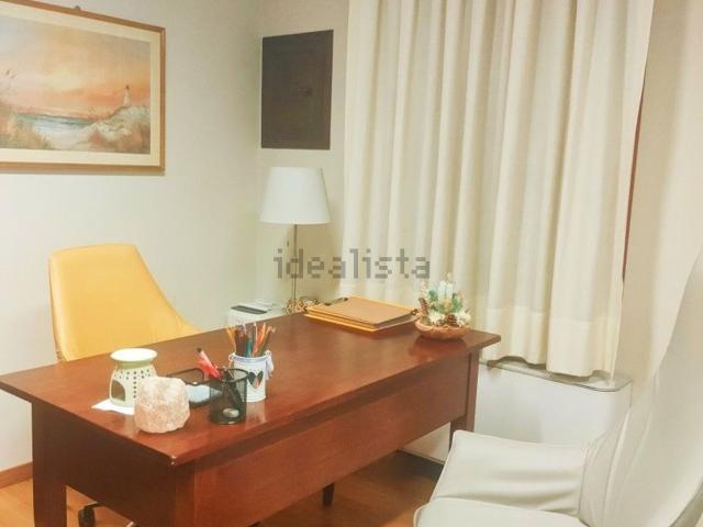 Ufficio in vendita di 90 m² in Via Guglielmo Marconi
