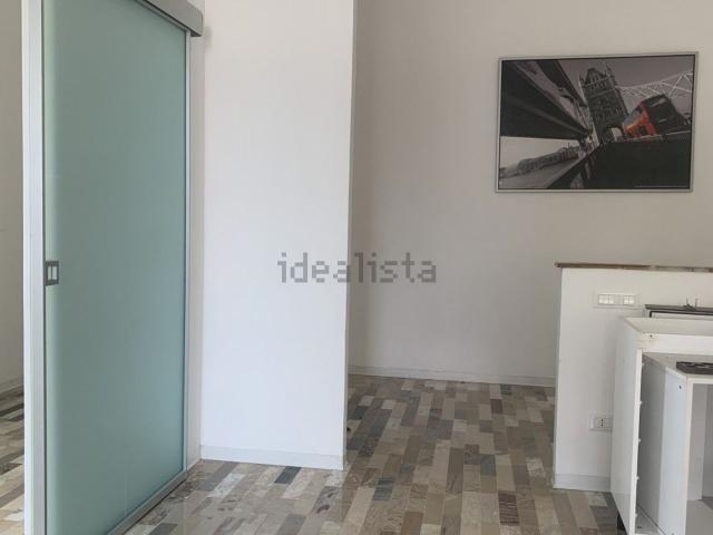Ufficio in vendita di 90 m² in Via Stadio