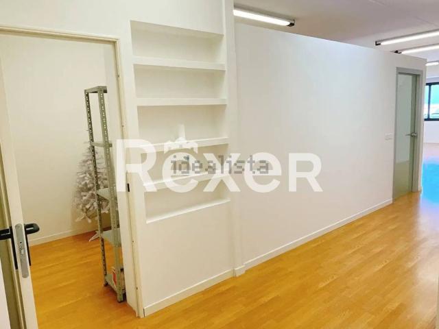 Ufficio in vendita di 90 m² in Strada della Bruciata