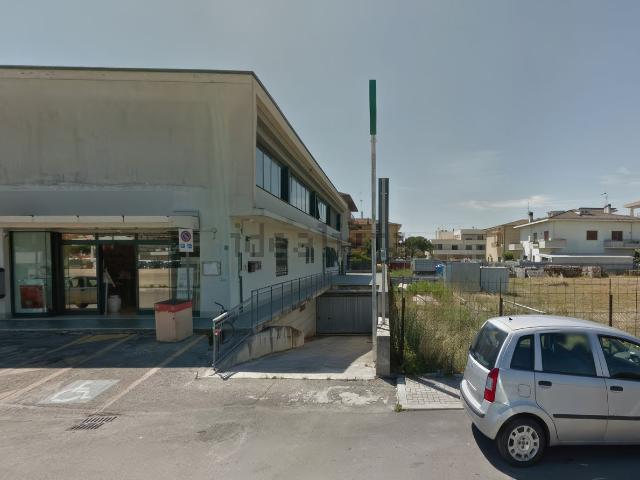 Ufficio in vendita di 91 m² in Via Val Cimarra, 13