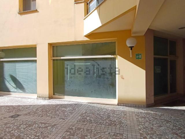 Ufficio in vendita di 91 m² in Corso Giacomo Matteotti, 69