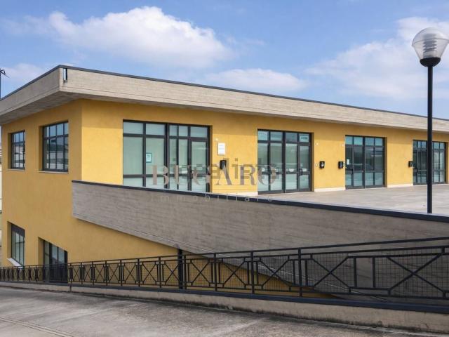 Ufficio in vendita di 92 m²