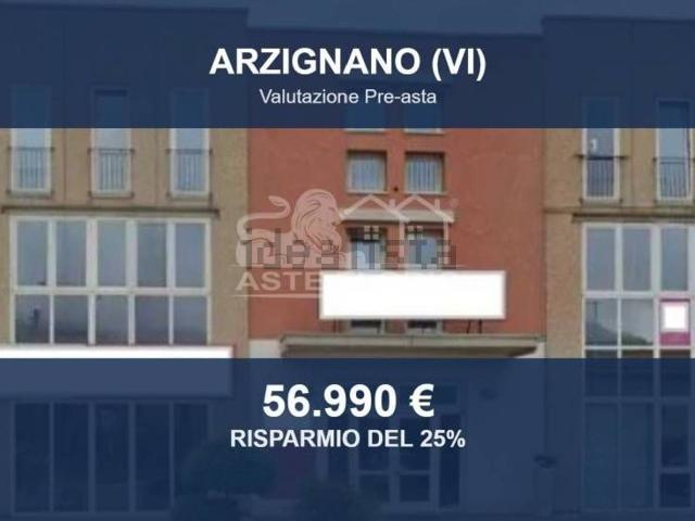 Ufficio in vendita di 92 m² in Via Novara, 2