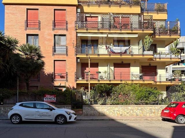 Ufficio in vendita di 94 m² in Via Giuseppe Giusti, 19