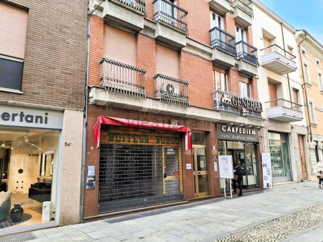 Ufficio in vendita di 95 m² in Via Agostino Berenini, 50