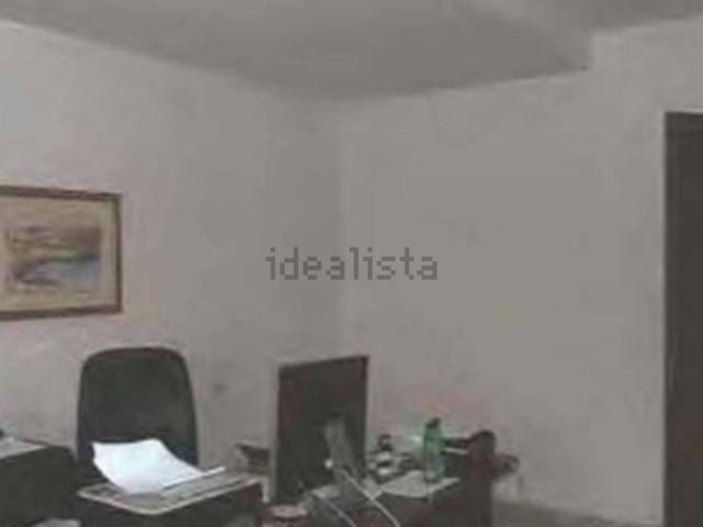 Ufficio in vendita di 95 m² in Via Aldo Bartocci