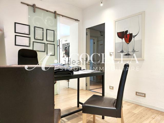 Ufficio in vendita di 97 m² in Via Toscana, 93