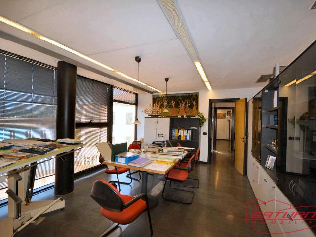 Ufficio in vendita, Lucca sant'anna