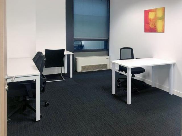 Ufficio privato in affitto per 2 persone a Milano Linate