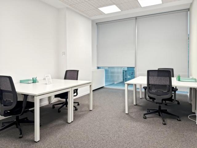 Ufficio privato in affitto per 5 persone a Rome, Navigatori