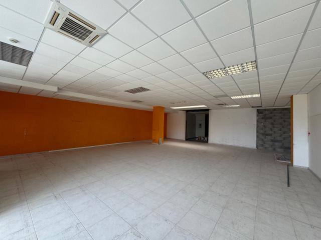 Ufficio ristrutturato a Terni