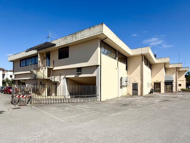 Ufficio ristrutturato a Grosseto