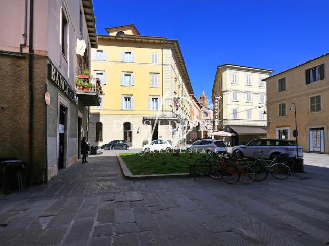 Ufficio ristrutturato in piazza gioberti, Grosseto