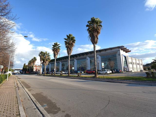 Ufficio / Studio Professionale in vendita a San Benedetto del Tronto, Porto D'ascoli residenziale