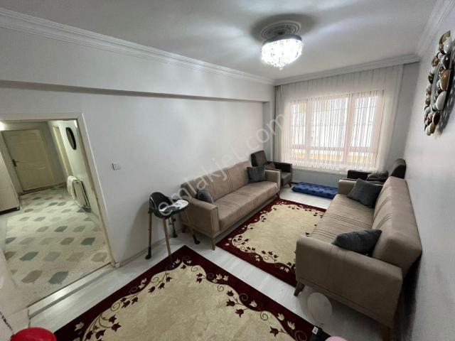 Ufuktepede Giriş Kat Satılık 3+1 Fırsatt