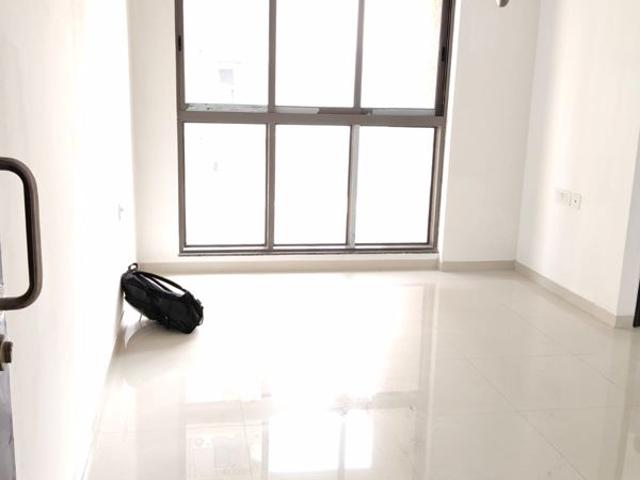 UK Iridium Tower 2 Bedroom 630 Sq. Ft. Apartment in Kandivali East Mumbai Listing ID: #10028