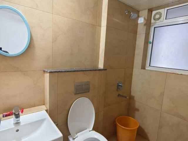 UK Iridium 1 RK 300 Sq. Ft. Apartment in Kandivali East Mumbai Listing ID: #9966
