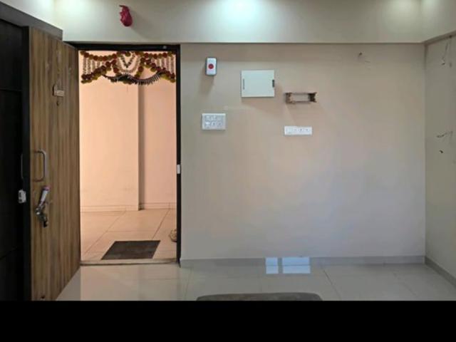 UK Iridium 2 Bedroom 600 Sq. Ft. Apartment in Kandivali East Mumbai Listing ID: #10066