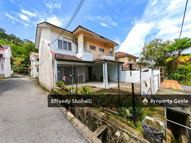 UKAY PERDANA END LOT TERRACE