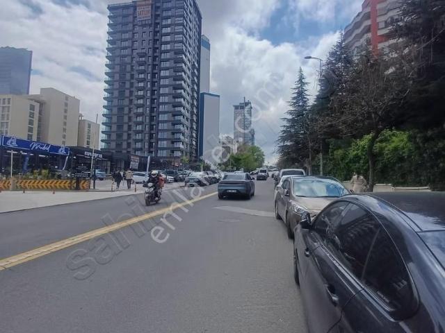 Çukurambar'da Prestijli 3+1 Daire