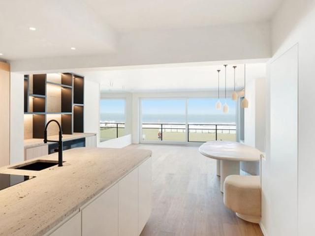 Uitzonderlijk appartement met zeezicht hartje Zoute