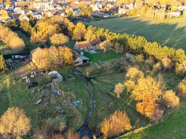 Uitzonderlijk gelegen hoeve op 3,5 ha