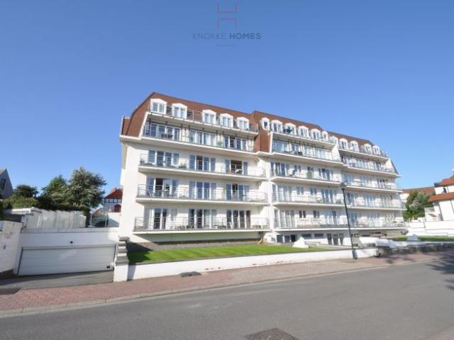 Uitzonderlijk ruim loft appartement aan het Stubbenpark i.
