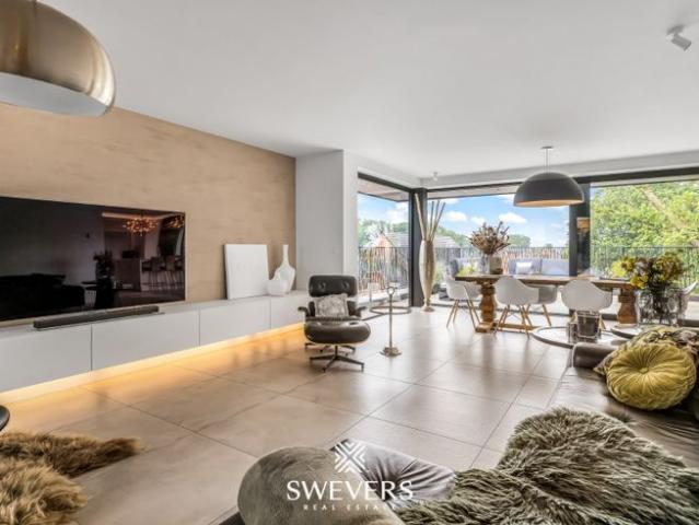 Uitzonderlijke luxueuze penthouse van 196 m² in hartje Paal