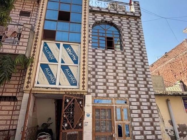 Uit Sector 6 4 Bedroom 60 Sq. Mt. Independent House in Sector 6 Bhiwadi Listing ID: #9950