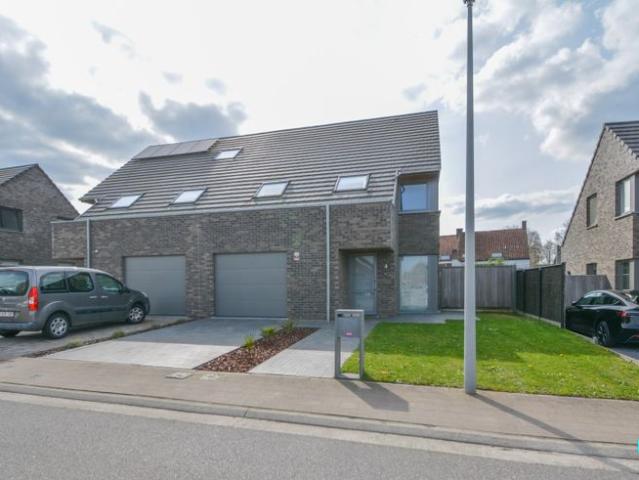 Uiterst energiezuinige woning op rustige verkaveling 'Hof.
