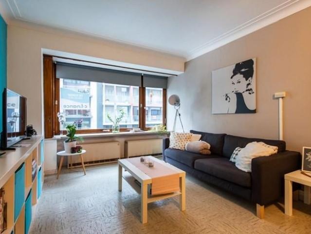 Uiterst ruim 1 slaapkamerappartement met groot leefterras!