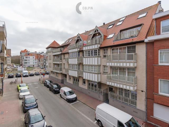 Uiterst zonnig duplexappartement aan het strand