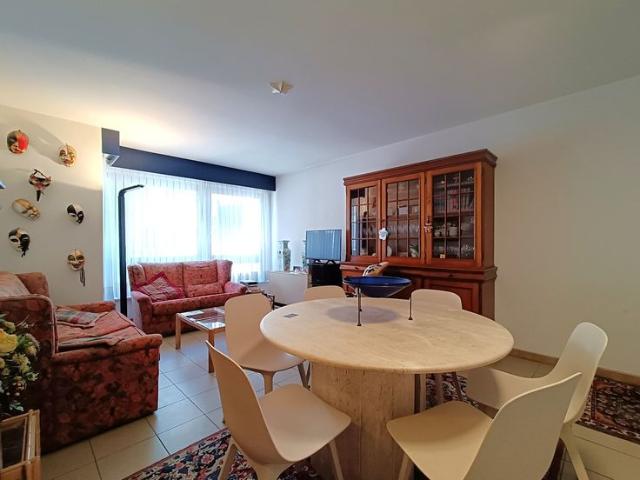 Uitstekend gelegen tweeslaapkamerappartement nabij zee