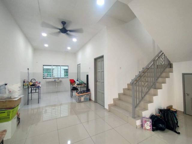 Ujong Pasir 25 storey terrace at Taman Permatang Pasir Perdana