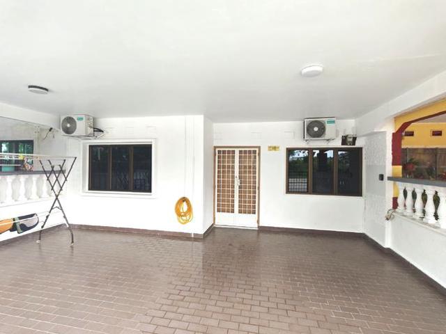 ujong Pasir single storey