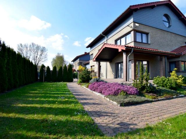 Ul. Witkiewicza 454 m², Gliwice
