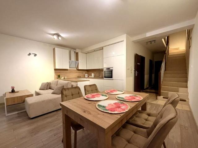 Ul. Wrocławska 160 m², Wrocław