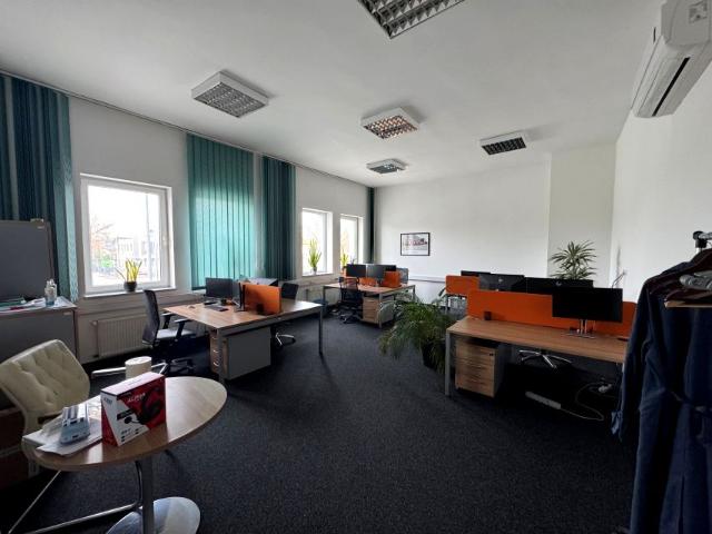 Ul. Bałtycka 6 178 m², Poznań