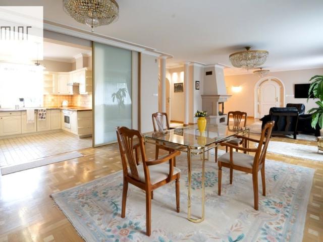 Ul. Jana Skrzetuskiego 270 m², Kraków