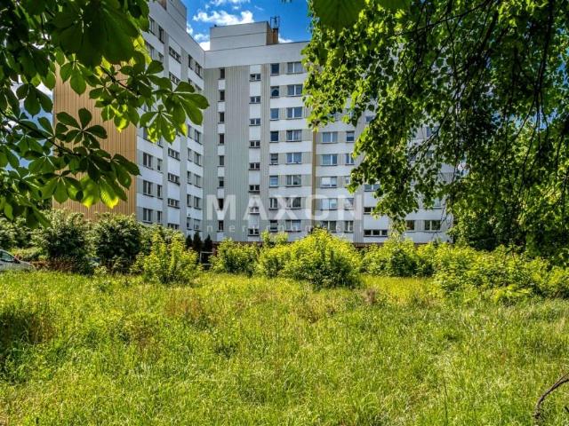 Ul. Pirenejska 74,66 m², Warszawa