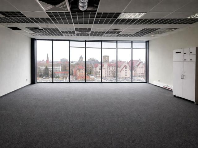 Ul. Roosvelta 18 149,43 m², Poznań