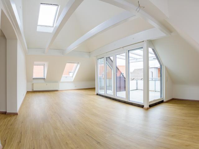 Ulm Stadtmitte! Ruhig, zentral mit EBK, Münsterblick und Garage