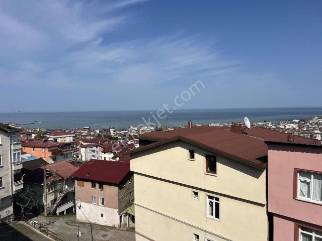 Ulaş Gayrimenkul'den Deniz Manzaralı 2+1 Satılık Daire