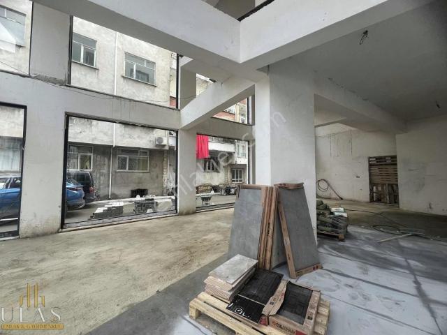 Ulaş Gayrimenkulden Eski Fidangör Mevki Acil Satılık İşyeri
