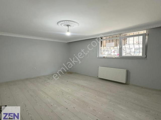 Ulaşıma Yakın Temiz Konumda 2+1 Kiralık Bahçe Katı