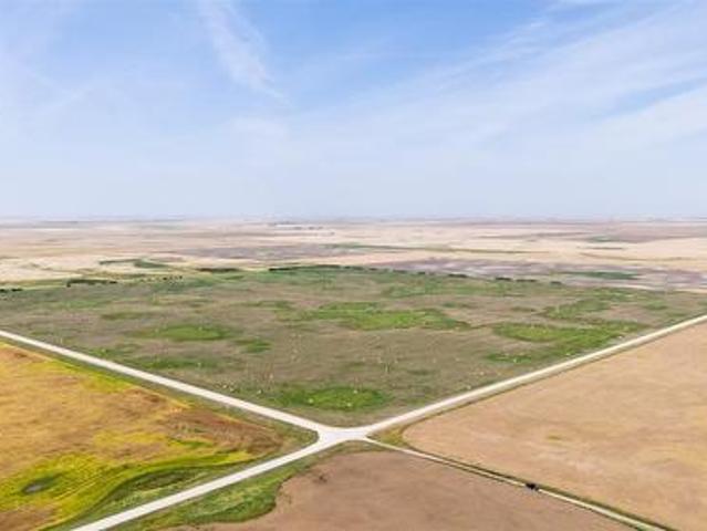 Ullrich Land & Yard, Sarnia Rm No. 221, SK, S0G 1C0 farm for sale | Listing ID SK046564 | Royal LePage