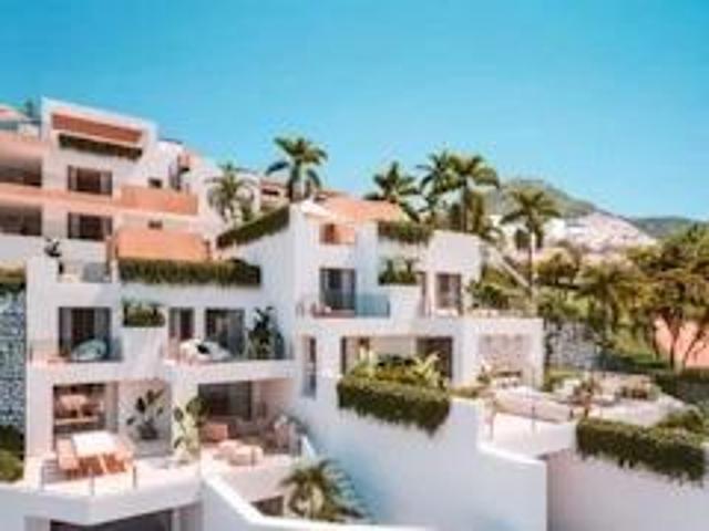 ÚLTIMO ADOSADO DE OBRA NUEVA A LA VENTA EN BENALMÁDENA